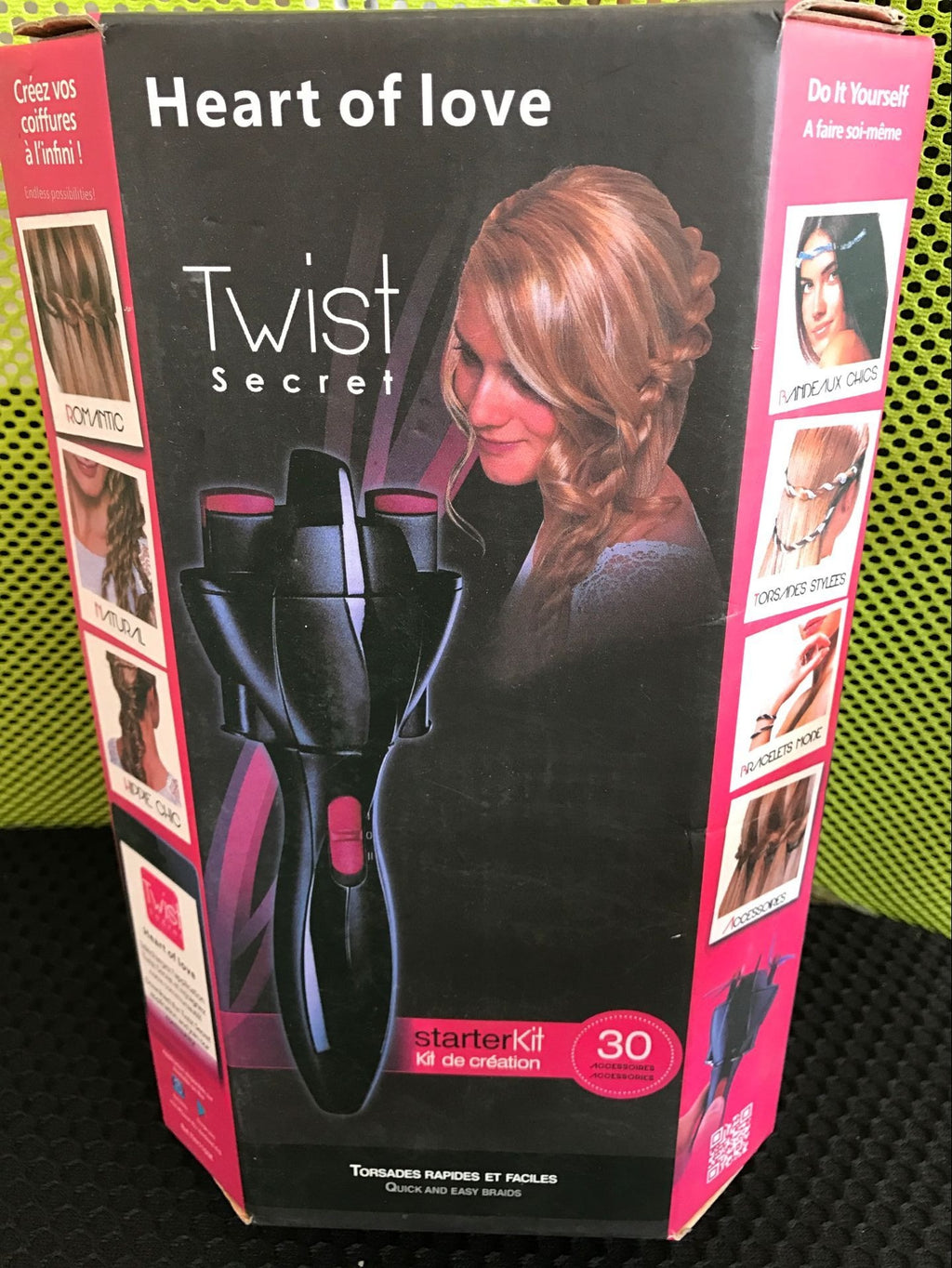 LYVA Automatic Hair Braider detail